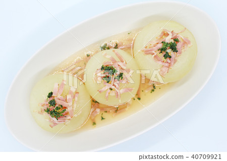 煮熟的洋蔥湯 40709921