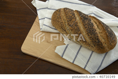 Fresh bread on wooden 40710149