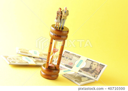 Old man and money Old man and money 40710300