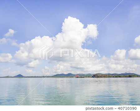Blue sea with island and sky in Thailand Blue sea with island and sky in Thailand 40710390