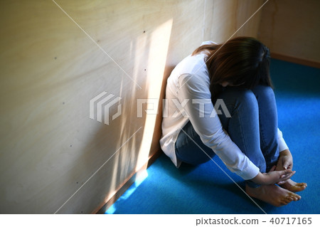 Women's depression depression dark image negative Women's depression depression dark image negative 40717165