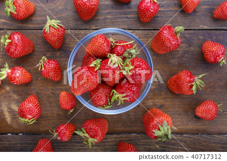 strawberry in a glass plate 40717312
