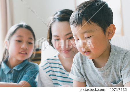 parenthood, parent and child, child 40717383