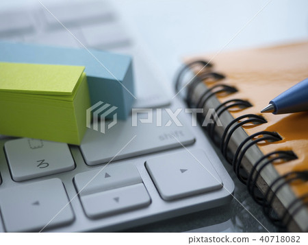 Business image · notebook · keyboard · sticky note Business image · notebook · keyboard · sticky note 40718082