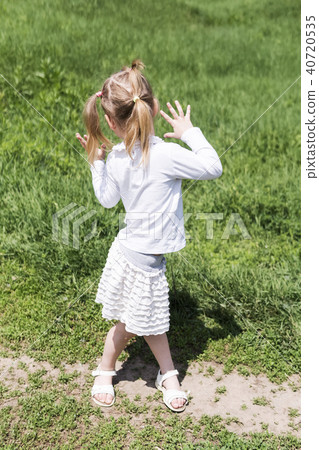 Portrait unfolded back child Portrait unfolded back child 40720535
