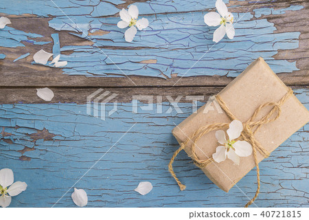 Hand made gift box and apple blossom Hand made gift box and apple blossom 40721815