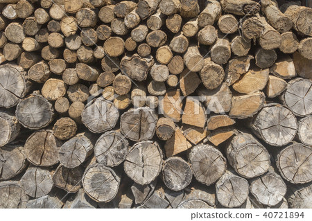 很多柴火 很多柴火 40721894