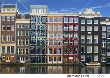 Amsterdam, Buildings Facades on Amstel Amsterdam, Buildings Facades on Amstel 40723032