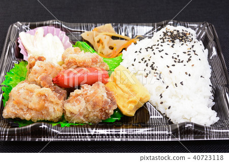 美味的油炸午餐盒 美味的油炸午餐盒 40723118