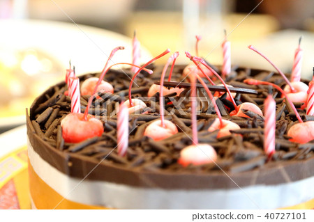 Cake 40727101
