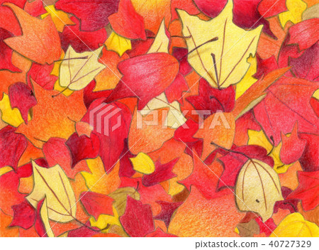 Carpet of fallen leaves 40727329