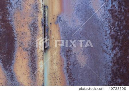 Grunge vintage rusty metal plate texture 40728508