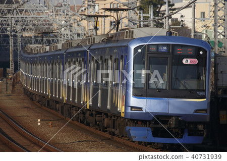 [MM] Minatomirai Line Y500 Series Train (Local Train - 8 Cars) 40731939