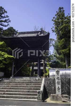 Izan Bokubukuji Izan Bokubukuji 40732874