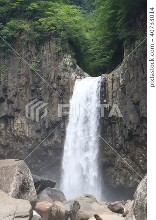 Waterfall Waterfall 40733014