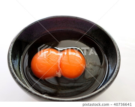 生雞蛋 生雞蛋 40736641