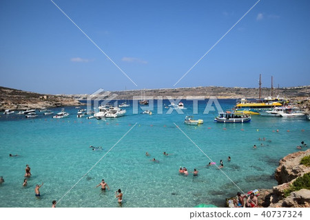 The blue sea of Malta! Comino island! 40737324