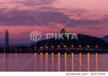 唐津城堡的黃昏 40737640