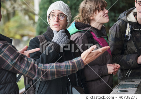Foreigner Visiting Temple Foreigner Visiting Temple 40738273