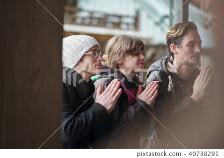 Foreigner Visiting Temple Foreigner Visiting Temple 40738291