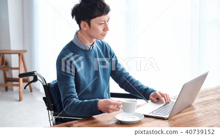 Wheelchair business man 40739152