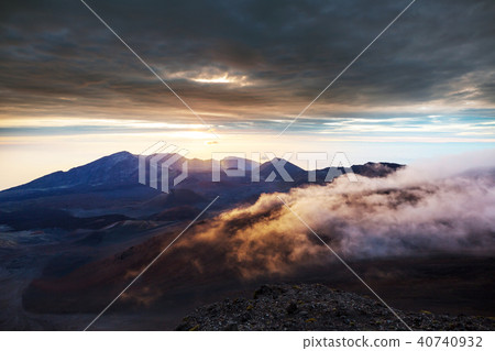 Haleakala 40740932