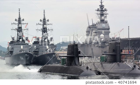 Maritime Self Defense Force's escort ship and submarine (Kure base) Maritime Self Defense Force's escort ship and submarine (Kure base) 40741694