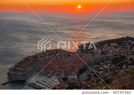 Journey, Croatia · Dvrovnik, Croatia Dubrovnik Sunset scenery Journey, Croatia · Dvrovnik, Croatia Dubrovnik Sunset scenery 40745360
