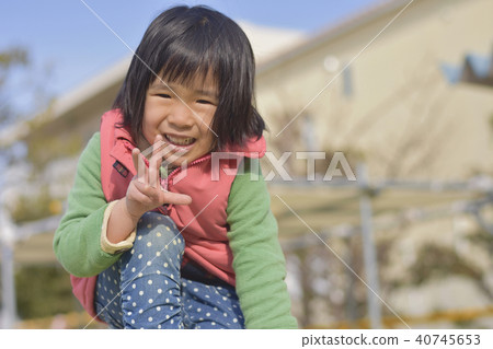 Peace sign girl Peace sign girl 40745653