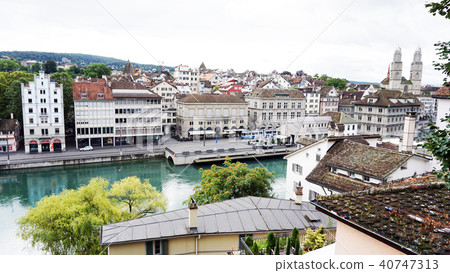 Switzerland, Zurich, Suburb, Lake 40747313