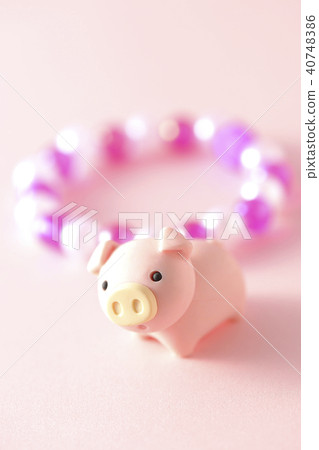 Proverbs - Pearls on pigs ~ Proverbs - Pearls on pigs ~ 40748386
