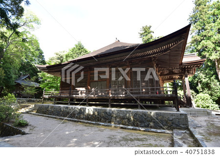 岡山縣久米郡三崎町本山寺本堂和山王權堂堂 岡山縣久米郡三崎町本山寺本堂和山王權堂堂 40751838
