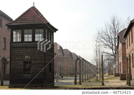 奧斯威辛集中營/（Oshifentim / Poland） 40752423