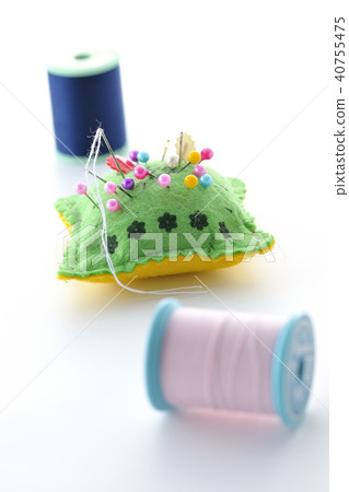 針墊和縫紉線 40755475