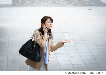 Business woman rain Business woman rain 40756844