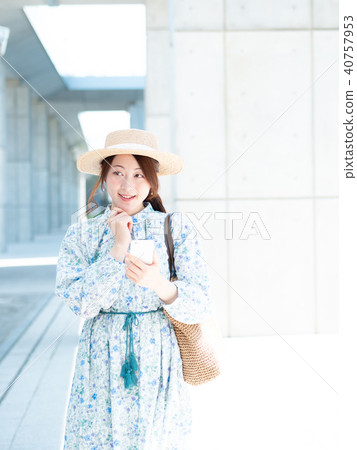 Out women Out women 40757953