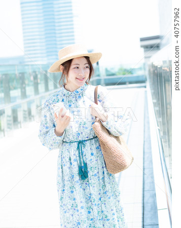 出女人 出女人 40757962
