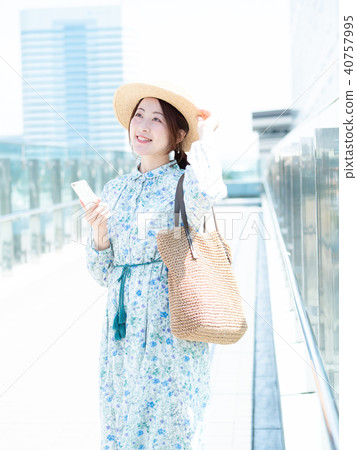 出女人 出女人 40757995