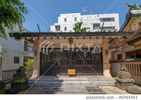 Takanawa Shrine 40764561