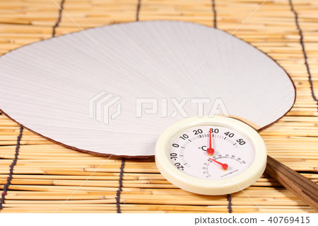 Summer image 40769415