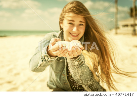 beautiful woman in Relaxation On Tropical Beach beautiful woman in Relaxation On Tropical Beach 40771417