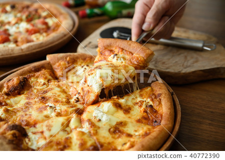 pizza, pizzas, italian 40772390