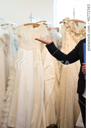 Bridal costume wedding costume Bridal costume wedding costume 40772563