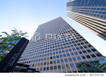 Tokyo's cityscape landscape in Japan Looking over the Kasumigaseki Building (center of the screen) and Central Complex Office Building No. 7 40774710