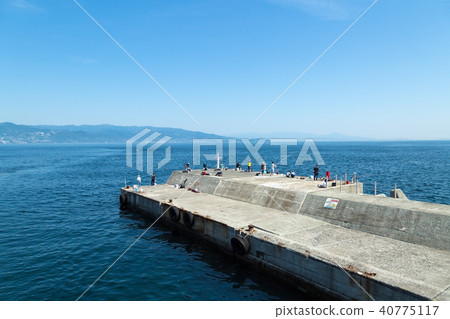 Izu Hatsushima 40775117