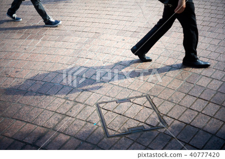 Walking businessman Walking businessman 40777420