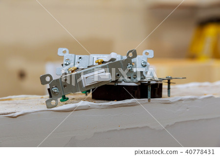 Repairing household power faulty wall switch light Repairing household power faulty wall switch light 40778431