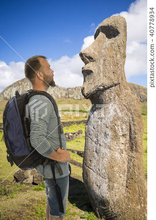 Easter island 40778934