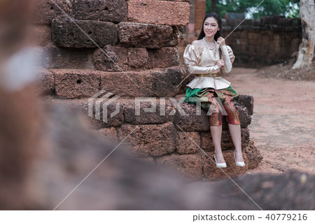 beautiful woman in Thai traditional dress beautiful woman in Thai traditional dress 40779216