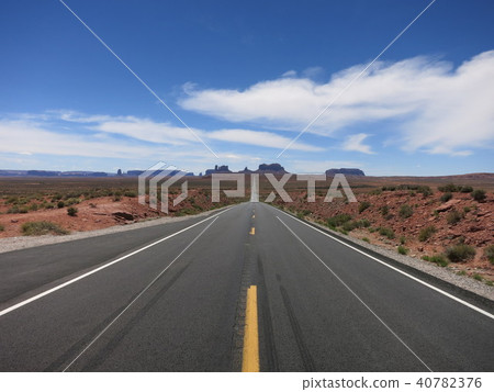 Monument Valley 40782376